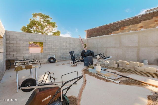 14850 BOCALUSA Avenue, El Paso, TX 79928