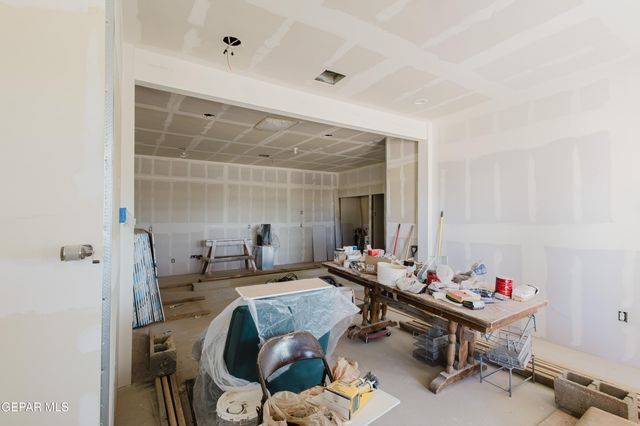 14850 BOCALUSA Avenue, El Paso, TX 79928