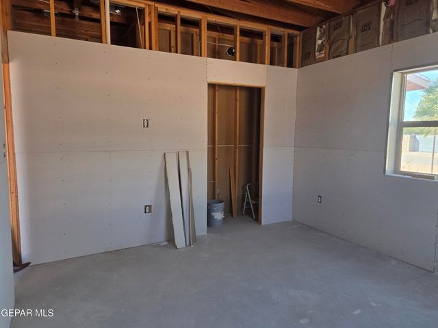 14850 BOCALUSA Avenue, El Paso, TX 79928