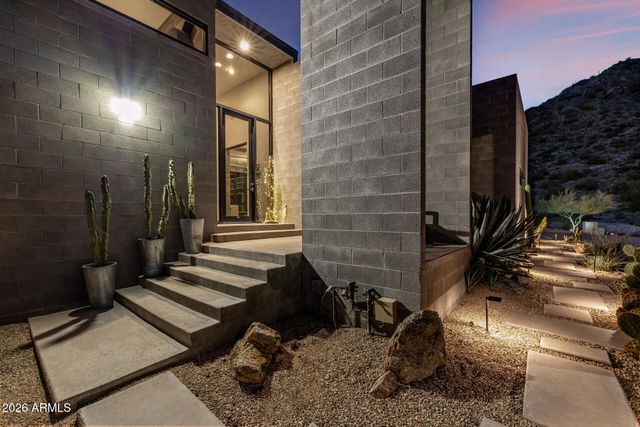 33893 N CHUCKWALLA Trail, Queen Creek, AZ 85144