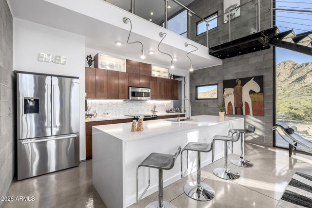 33893 N CHUCKWALLA Trail, Queen Creek, AZ 85144