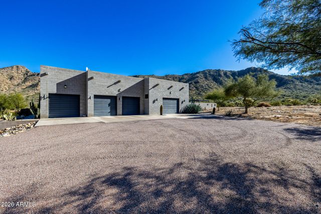 33893 N CHUCKWALLA Trail, Queen Creek, AZ 85144