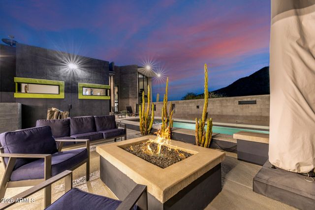 33893 N CHUCKWALLA Trail, Queen Creek, AZ 85144