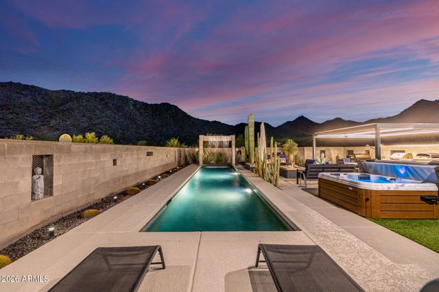 33893 N CHUCKWALLA Trail, Queen Creek, AZ 85144