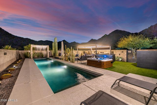 33893 N CHUCKWALLA Trail, Queen Creek, AZ 85144