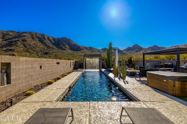 33893 N CHUCKWALLA Trail, Queen Creek, AZ 85144