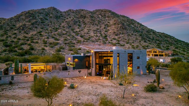 33893 N CHUCKWALLA Trail, Queen Creek, AZ 85144