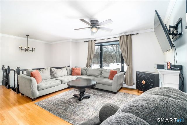 25 Howland Road, New Milford, CT 06776