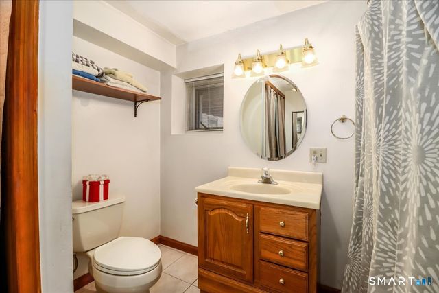 25 Howland Road, New Milford, CT 06776