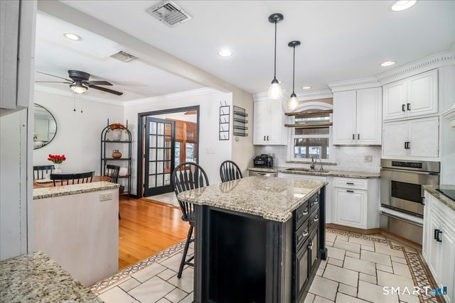 25 Howland Road, New Milford, CT 06776