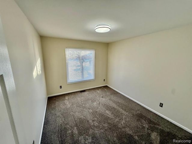 31245 Partridge Lane, Chesterfield, MI 48047