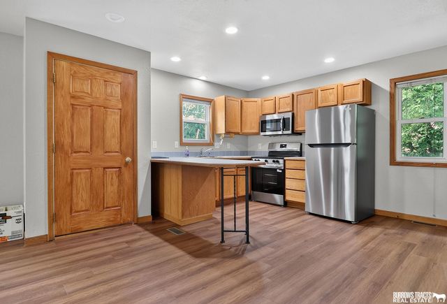910 9th Avenue, Plattsmouth, NE 68048