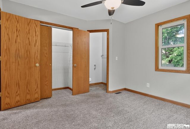 910 9th Avenue, Plattsmouth, NE 68048