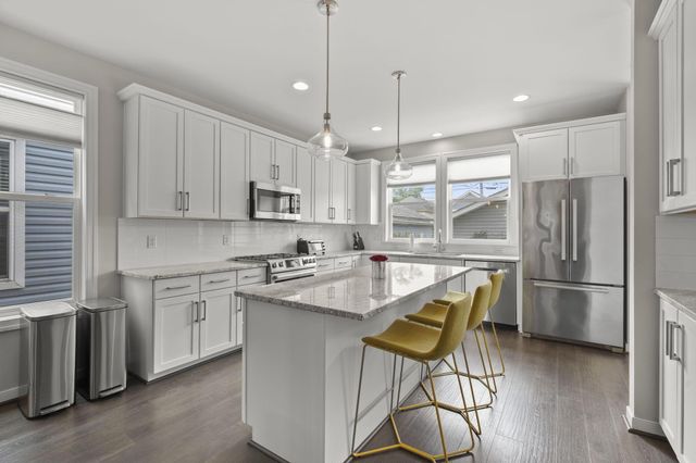1279 N Grant Avenue, Columbus, OH 43201