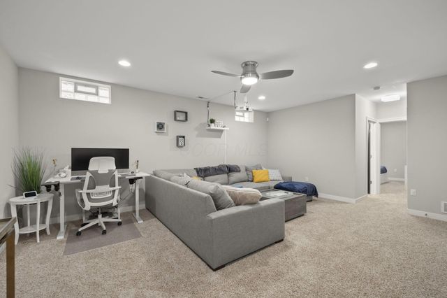 1279 N Grant Avenue, Columbus, OH 43201
