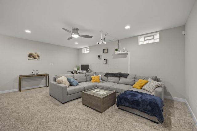 1279 N Grant Avenue, Columbus, OH 43201