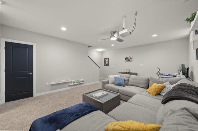 1279 N Grant Avenue, Columbus, OH 43201