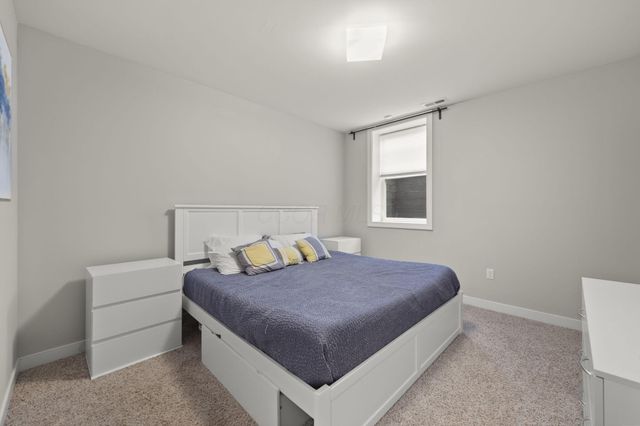 1279 N Grant Avenue, Columbus, OH 43201