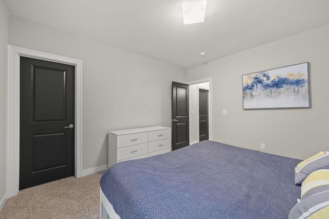 1279 N Grant Avenue, Columbus, OH 43201