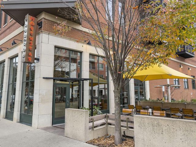 1279 N Grant Avenue, Columbus, OH 43201