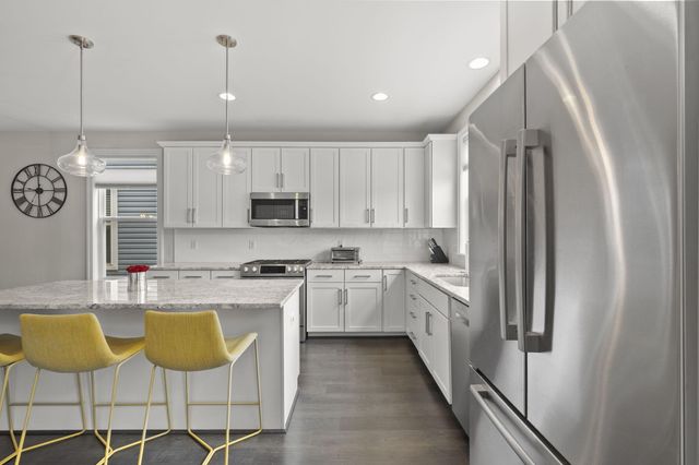 1279 N Grant Avenue, Columbus, OH 43201