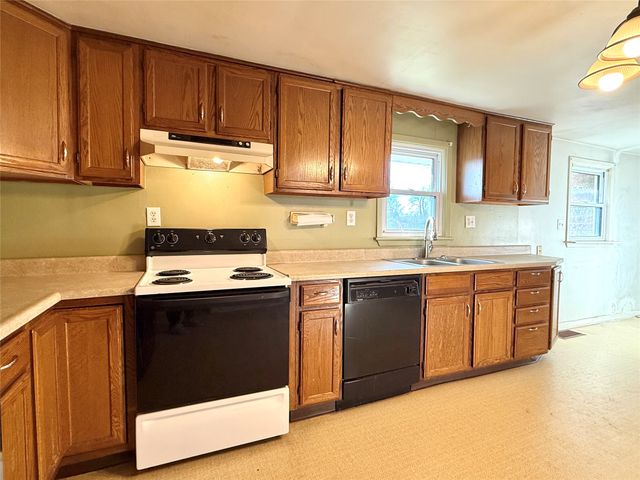 2829 FEASLER Avenue, Millcreek, PA 16506