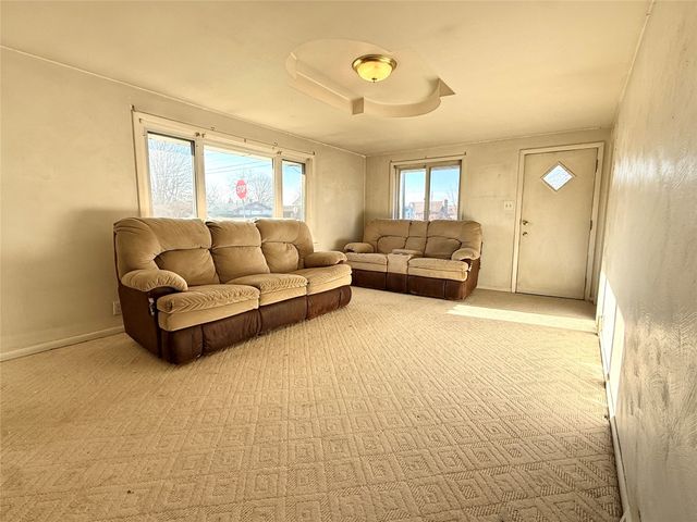 2829 FEASLER Avenue, Millcreek, PA 16506