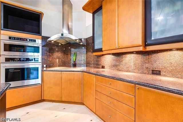114 Westwood DR, Naples, FL 34110