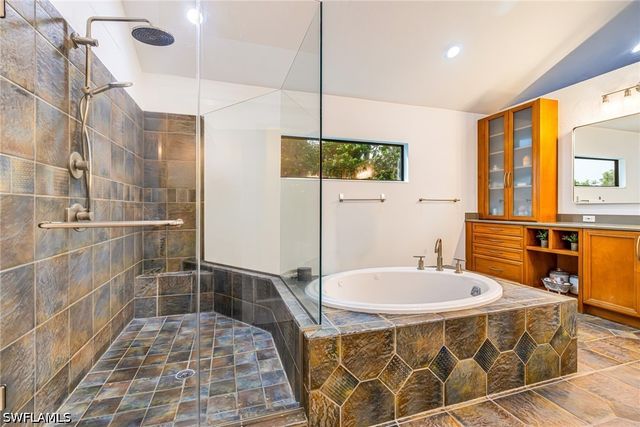 114 Westwood DR, Naples, FL 34110