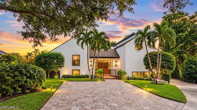114 Westwood DR, Naples, FL 34110
