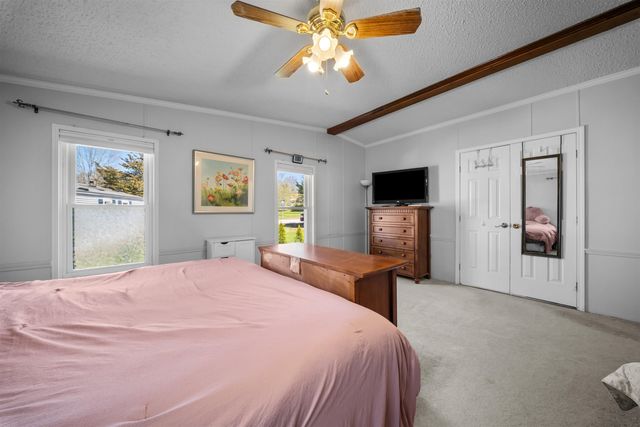 24 Granite Drive, North Hampton, NH 03862