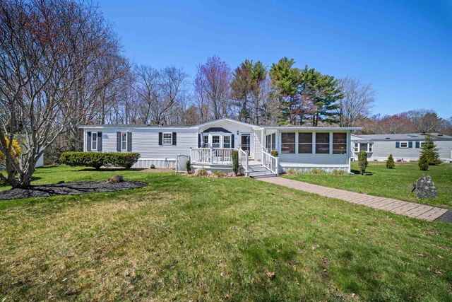24 Granite Drive, North Hampton, NH 03862
