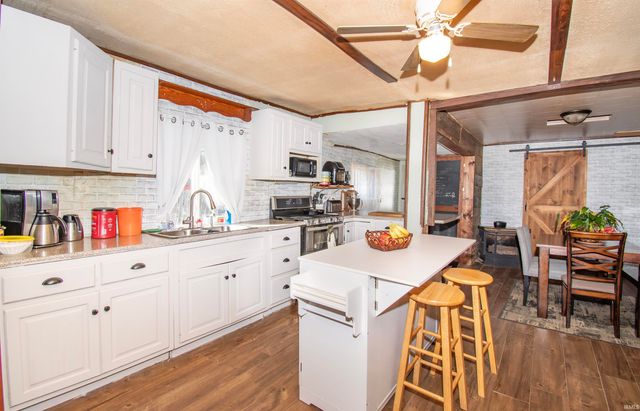 109 E Factory Street, Lagrange, IN 46761