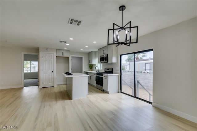 3489 Big Sur Drive, Las Vegas, NV 89122