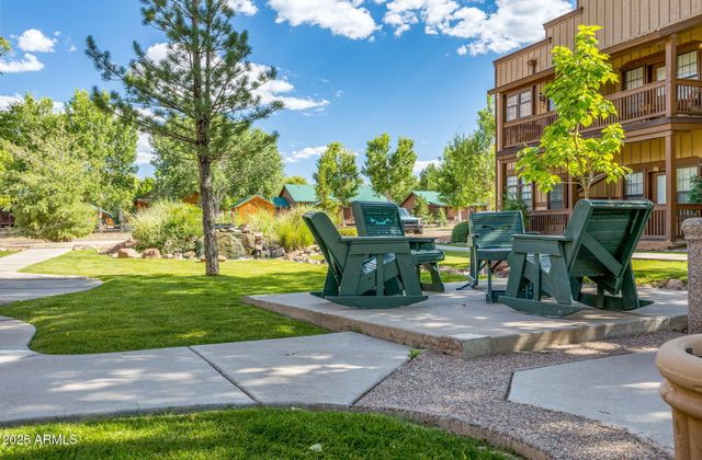 2407 Quarter Horse Trail 131, Overgaard, AZ 85933