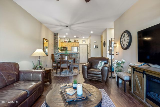 2407 Quarter Horse Trail 131, Overgaard, AZ 85933