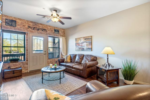 2407 Quarter Horse Trail 131, Overgaard, AZ 85933