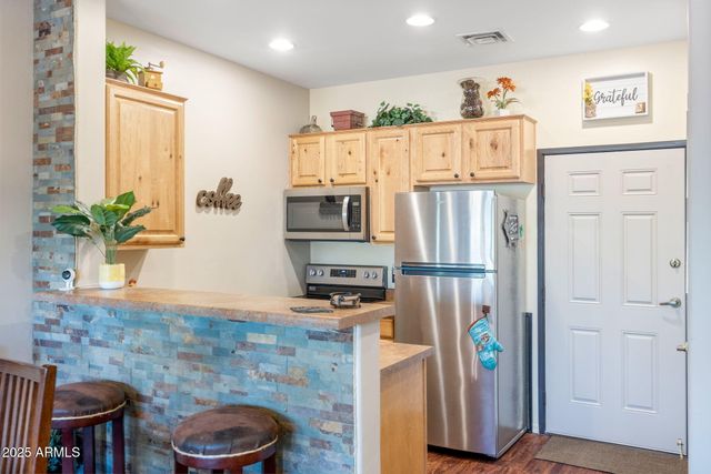 2407 Quarter Horse Trail 131, Overgaard, AZ 85933