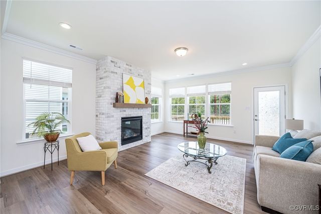 10698 Skippers St, Glen Allen, VA 23059