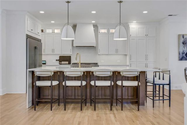 6815 Sunbriar Drive, Cumming, GA 30040