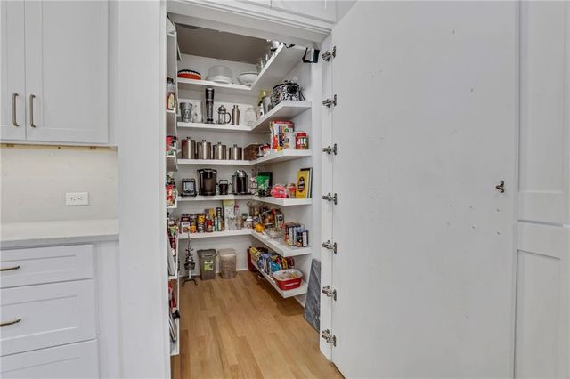 6815 Sunbriar Drive, Cumming, GA 30040