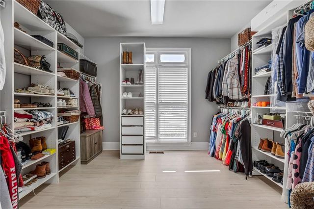 6815 Sunbriar Drive, Cumming, GA 30040