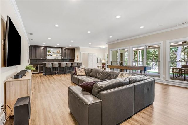 6815 Sunbriar Drive, Cumming, GA 30040