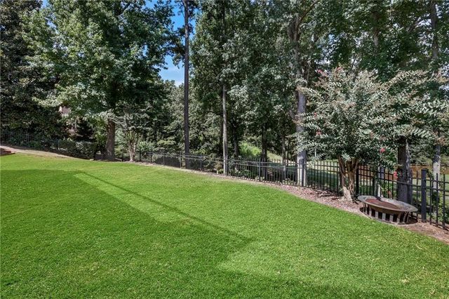 6815 Sunbriar Drive, Cumming, GA 30040