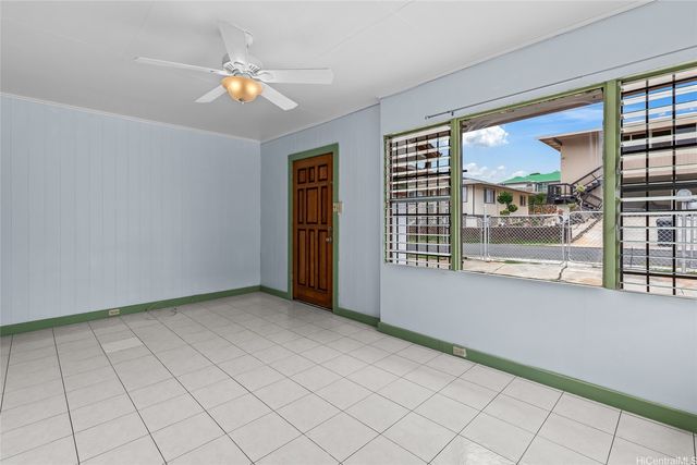 3261 Paliuli Street, Honolulu, HI 96816