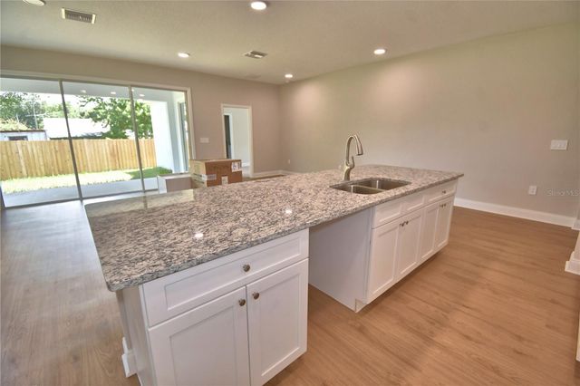 140 1ST STREET, Winter Haven, FL 33880