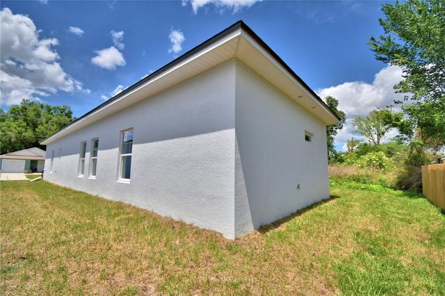 140 1ST STREET, Winter Haven, FL 33880
