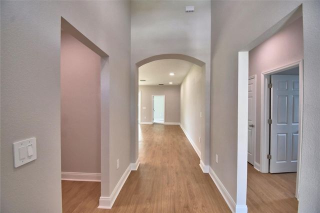 140 1ST STREET, Winter Haven, FL 33880