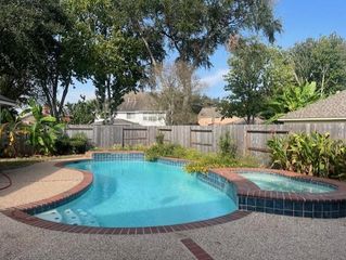 1842 Lake Winds Drive, Missouri City, TX 77459