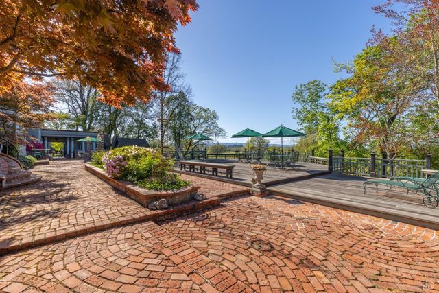 2875 Woolsey Rd, Windsor, CA 95492